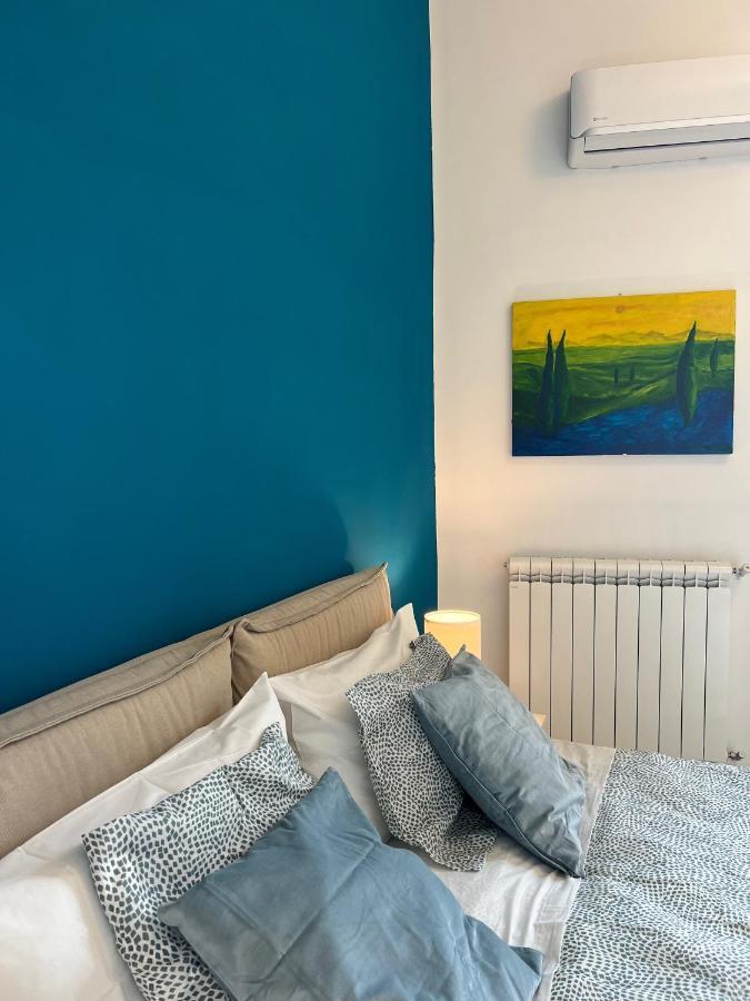 La Casa Di Marty Apartment เนเปิลส์ ภายนอก รูปภาพ